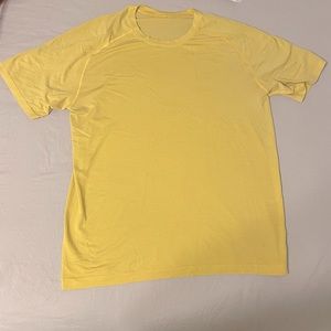 Lululemon metal vent 2.0 men’s XL Gold